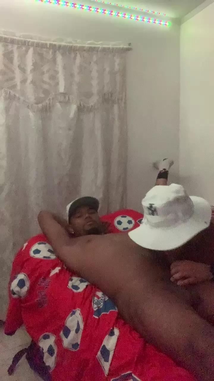 Maximo335 on Cam4 