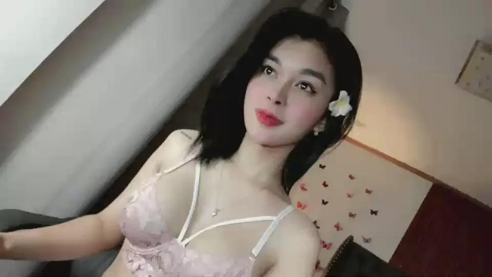 mjprettyxx on Cam4 
