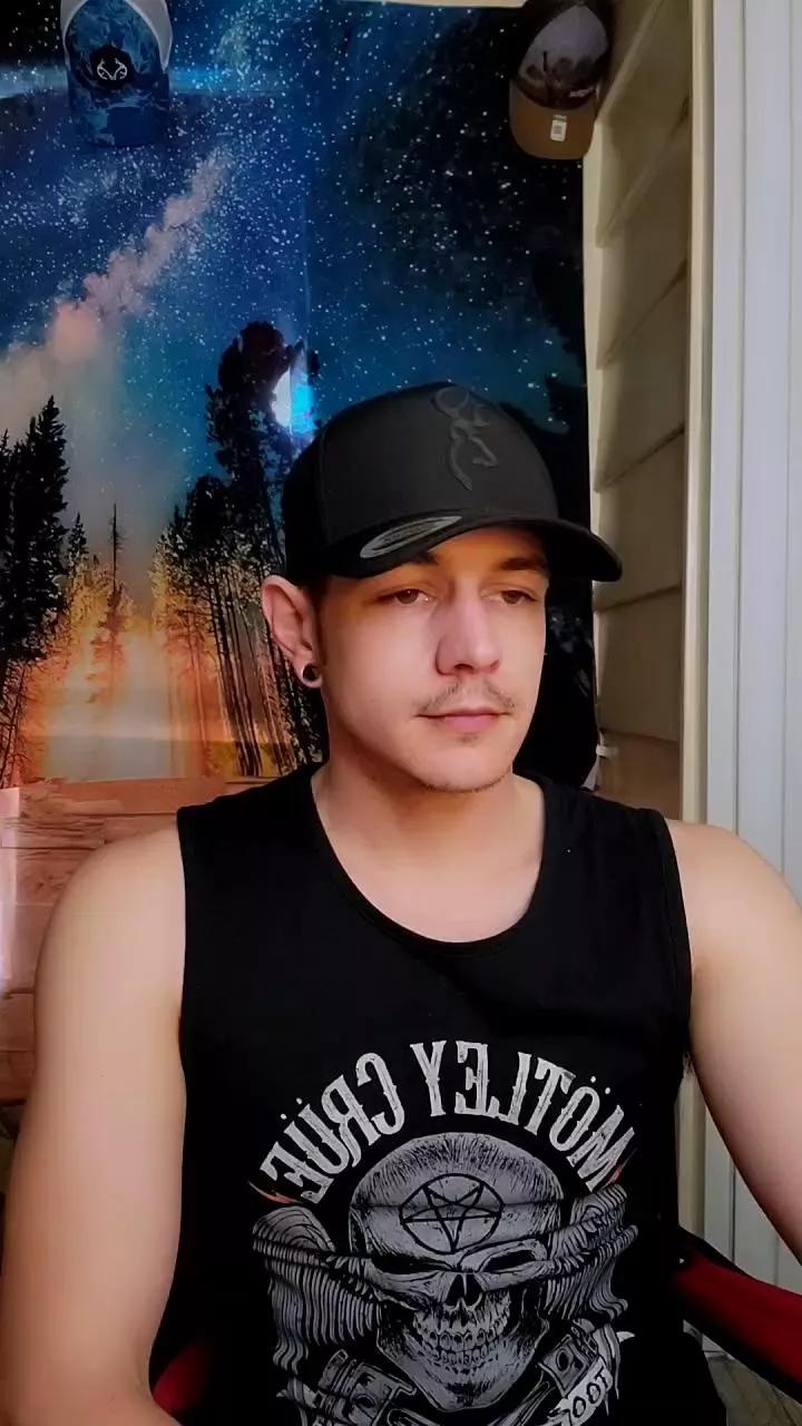 Naturesbest951 on Cam4 