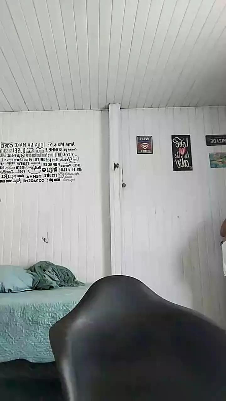 oliversexy1 on Cam4 