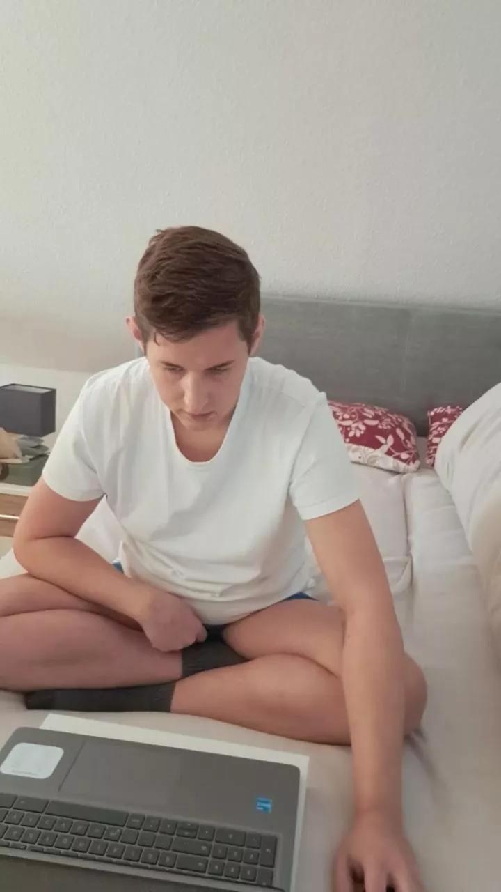 olli_36 on Cam4 