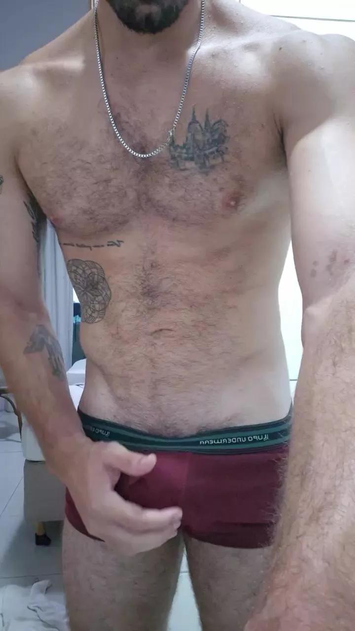 outlander222 on Cam4 
