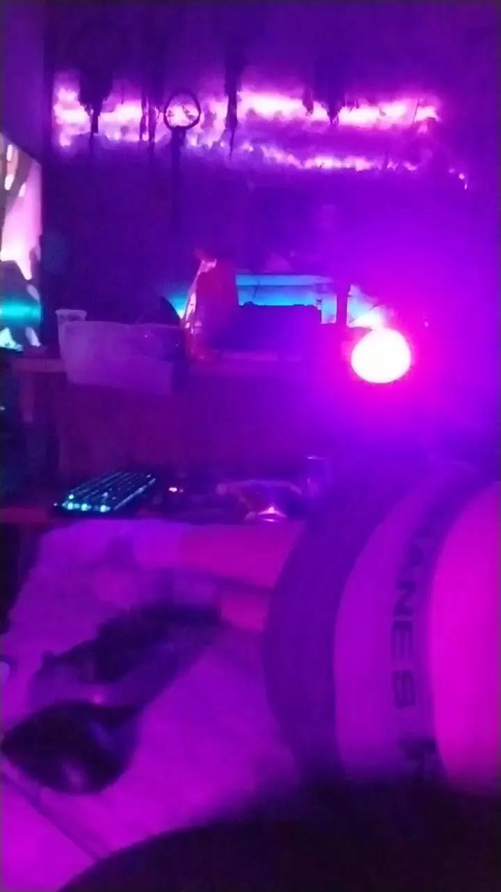 physicssexpert on Cam4 