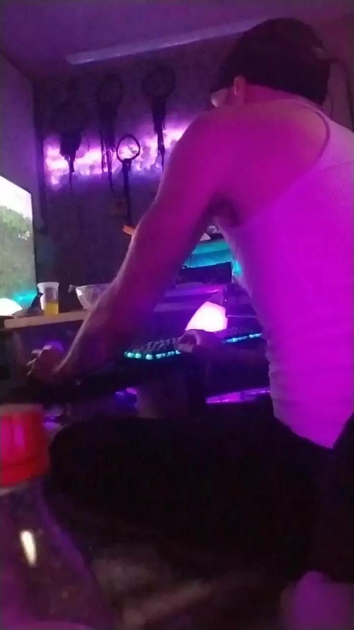 physicssexpert on Cam4 
