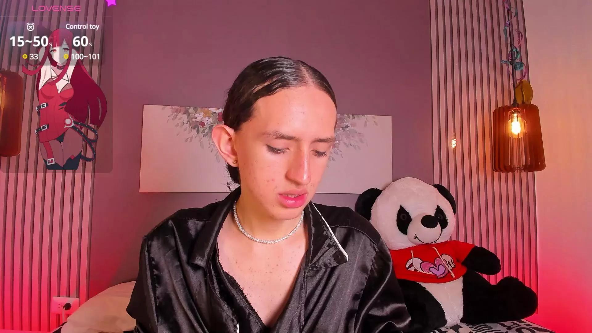 pinky_peach_ on Cam4 