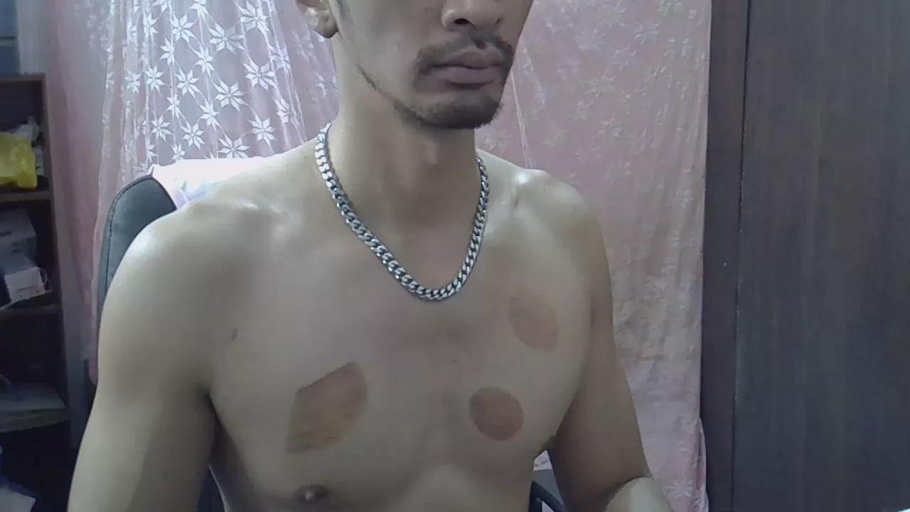 rainpour on Cam4 