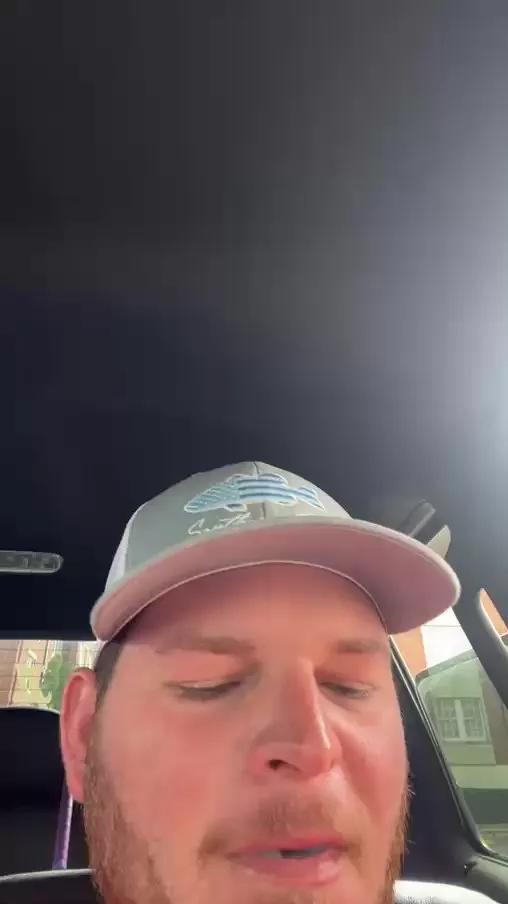 redneck60 on Cam4 
