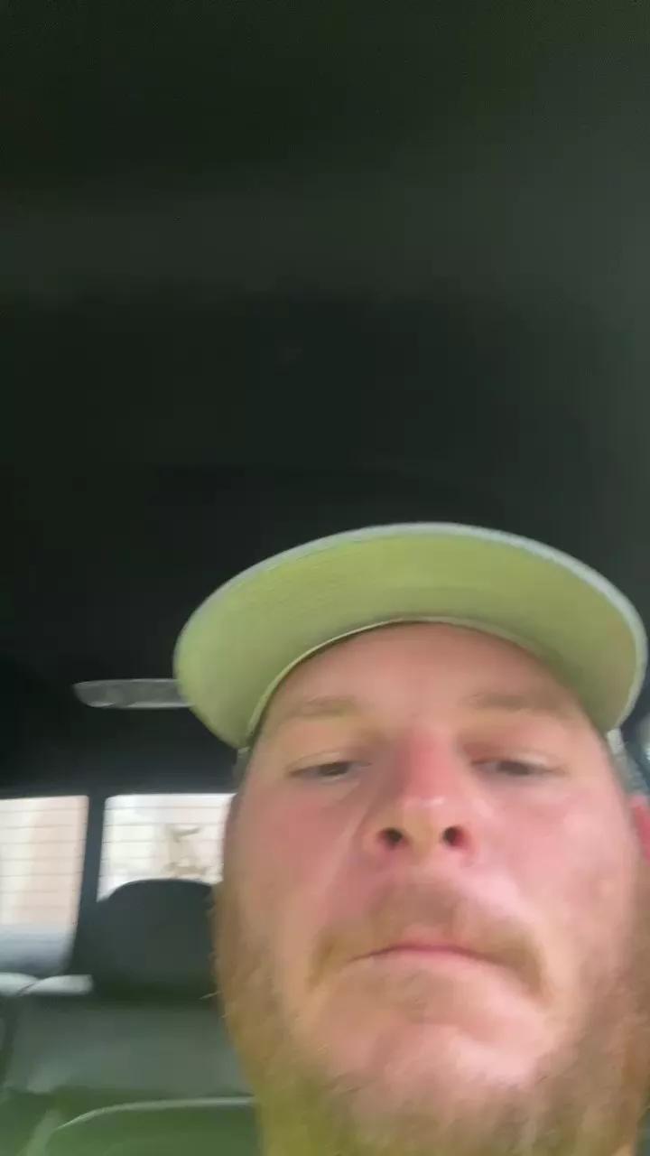 redneck60 on Cam4 