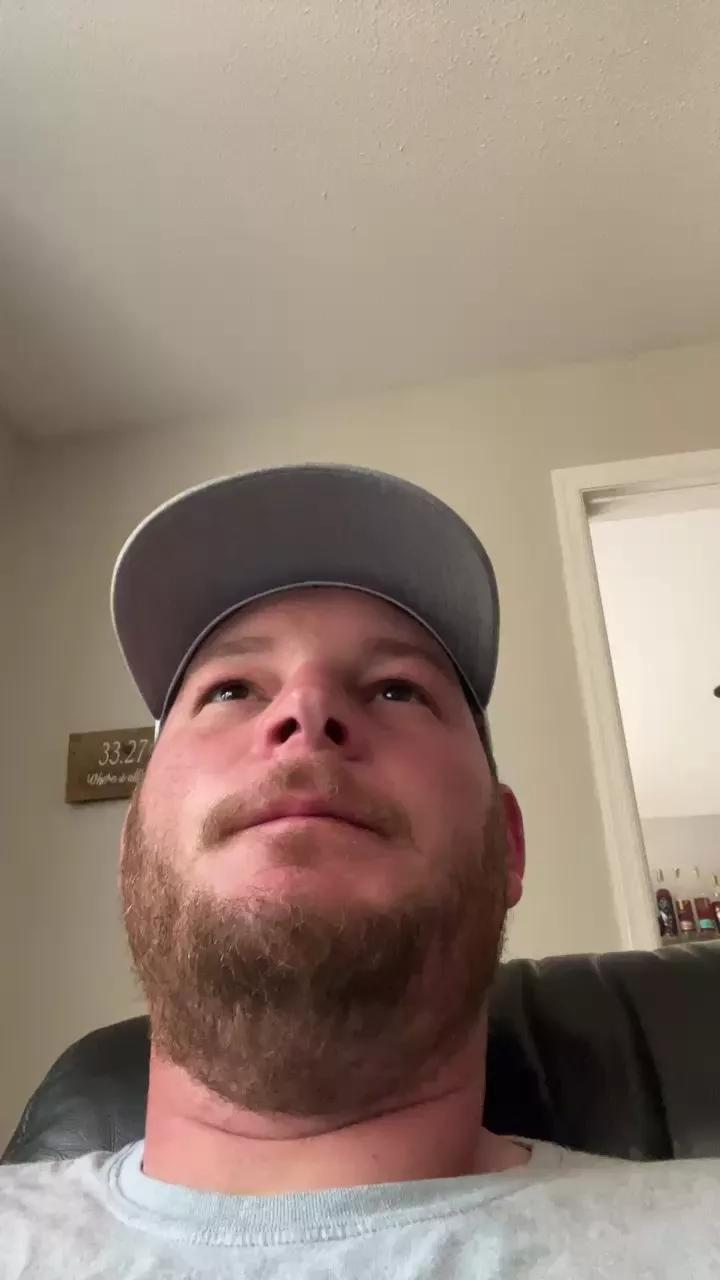 redneck60 on Cam4 