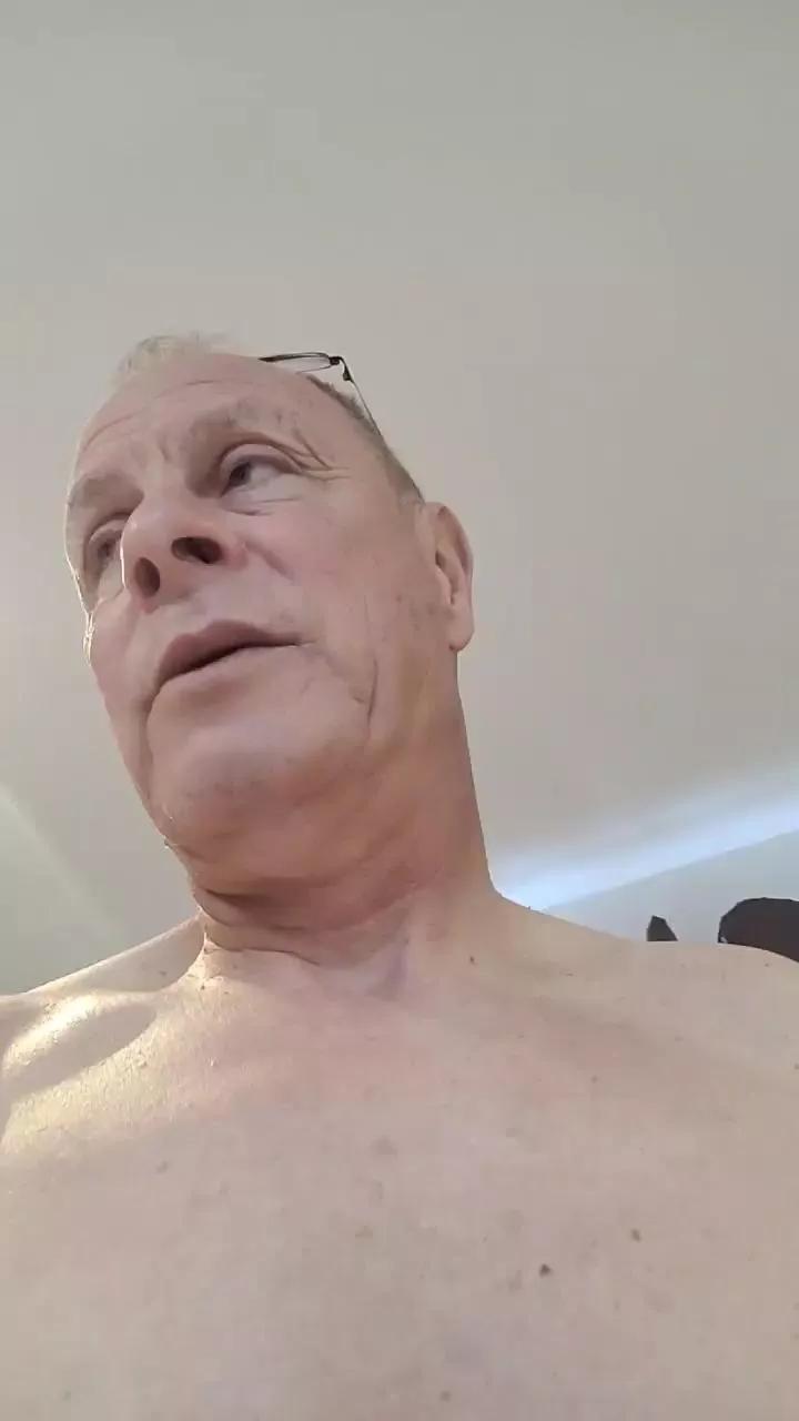 Sealofapproval on Cam4 