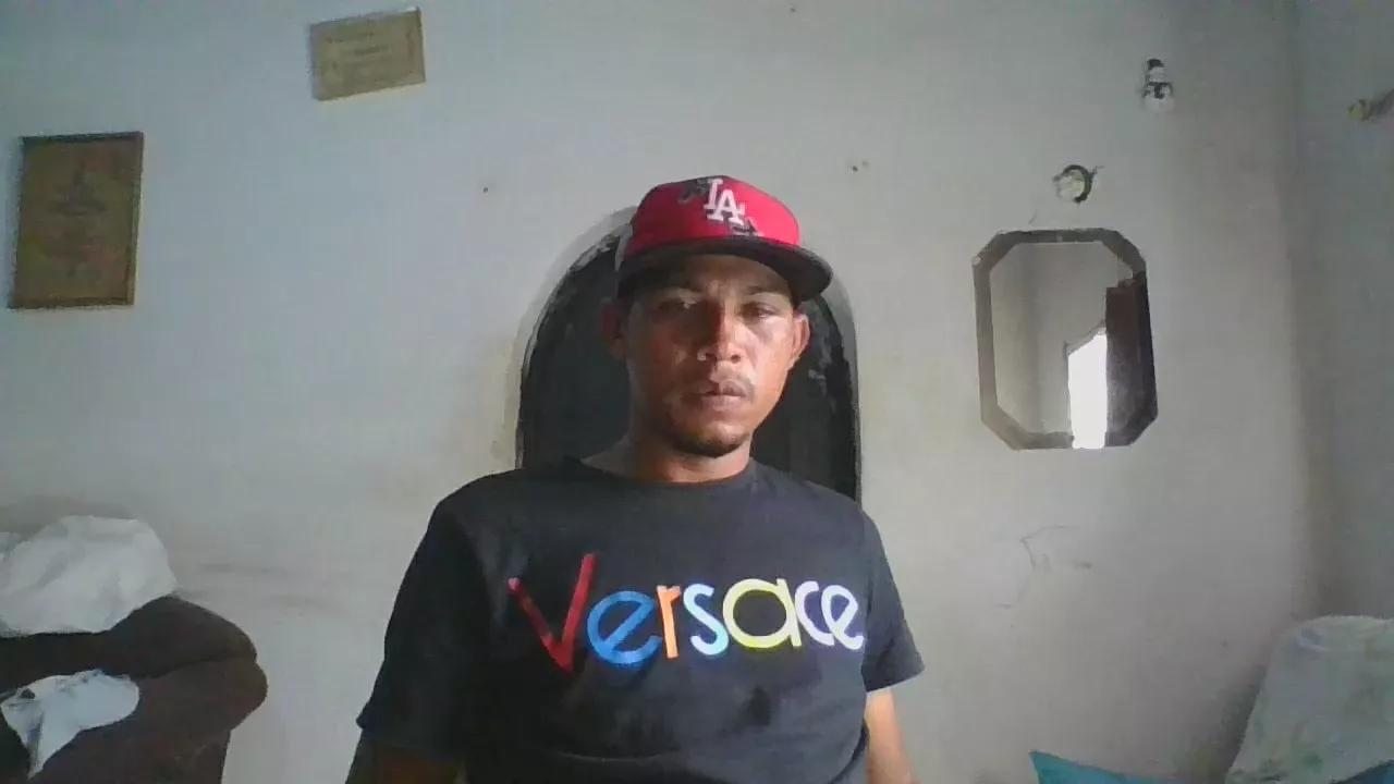 Sir_pissyoung on Cam4 