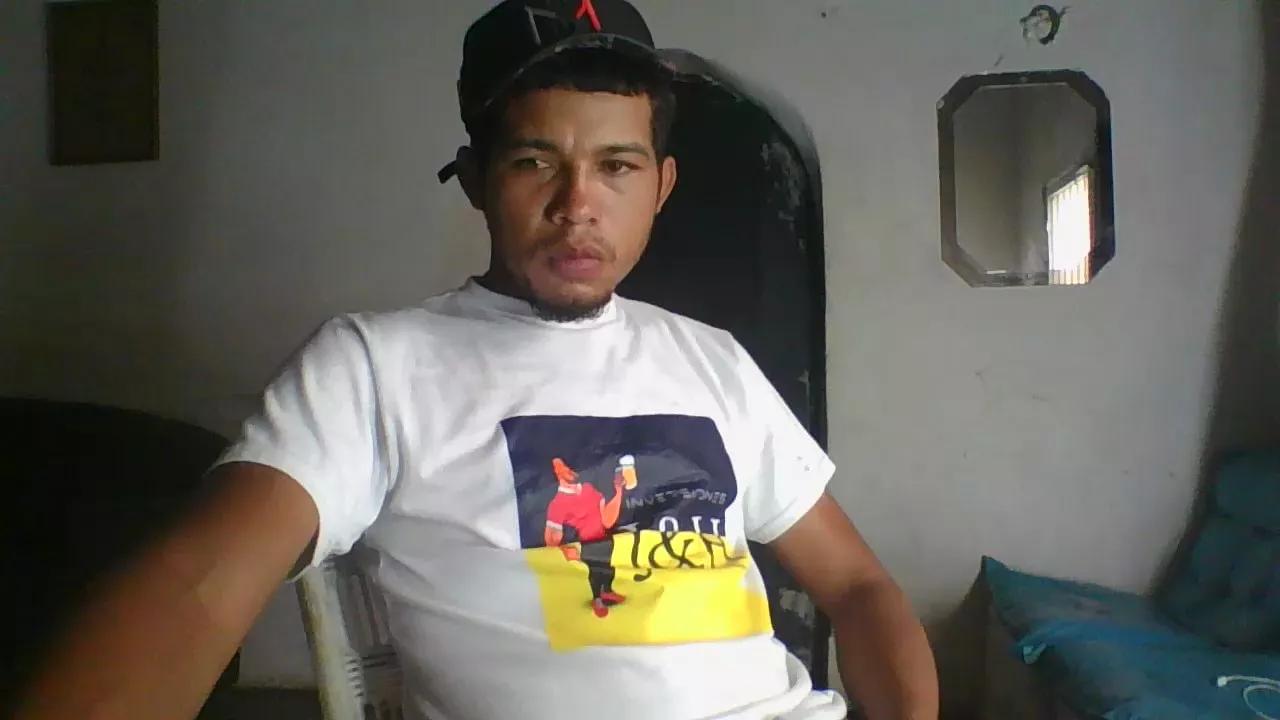 Sir_pissyoung on Cam4 