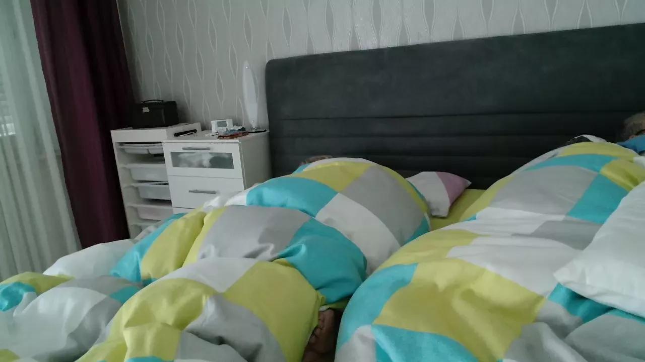 skytourmz_xxx on Cam4 
