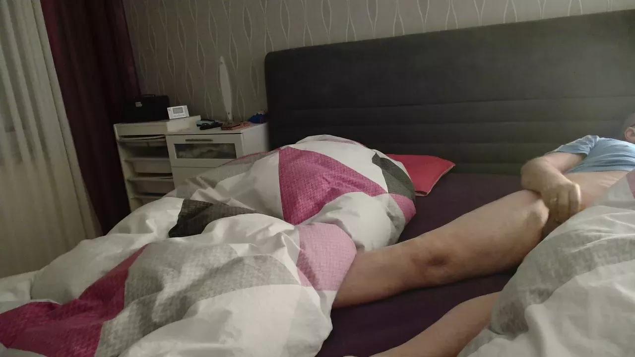 skytourmz_xxx on Cam4 