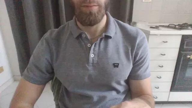 Staggatros on Cam4 