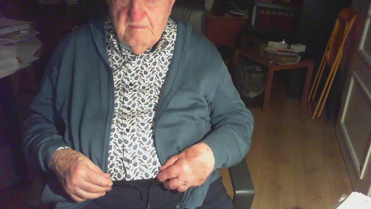 stifter44 on Cam4 