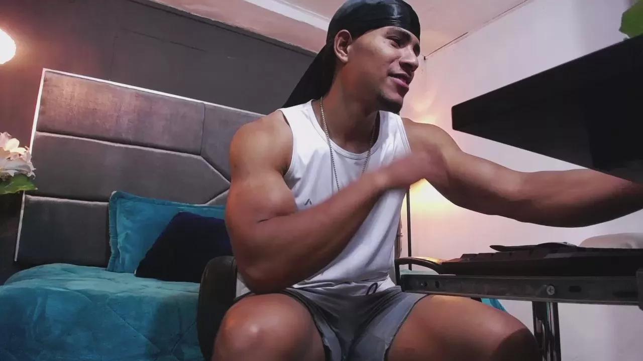 teddyfit_19cm on Cam4 