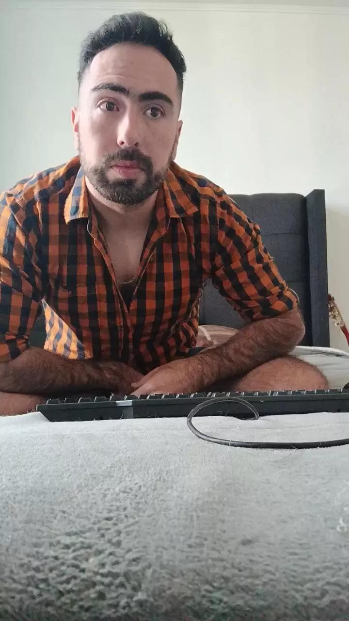tepong on Cam4 