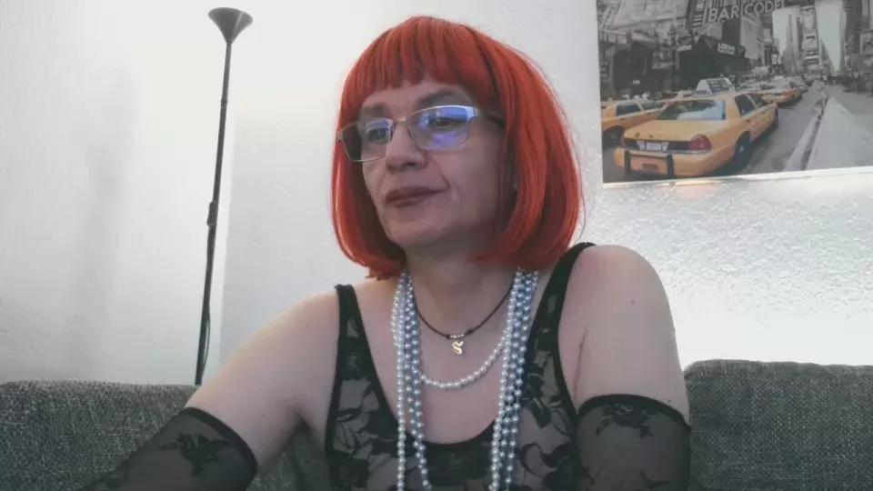 tittytravis on Cam4 