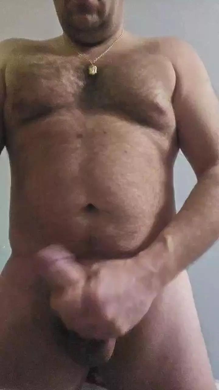Tony101983 on Cam4 