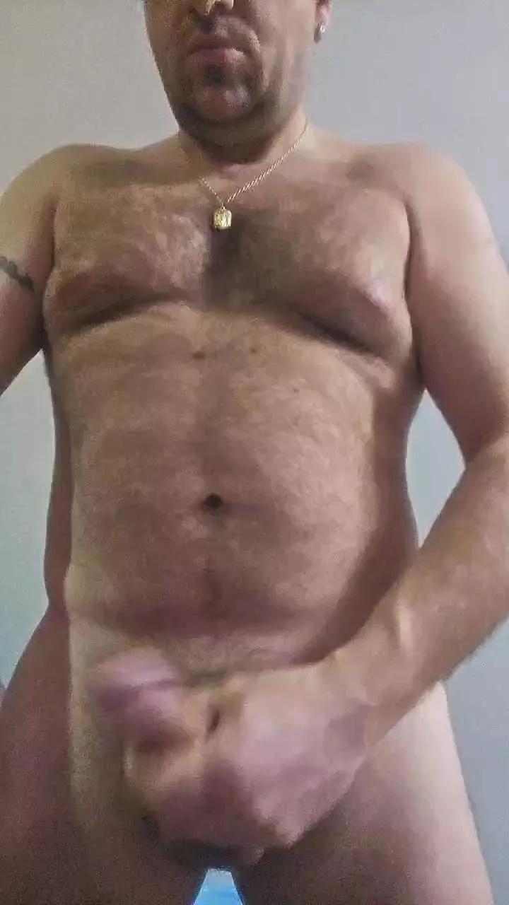 Tony101983 on Cam4 