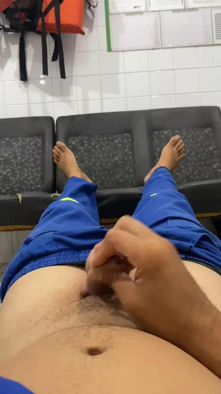 trator4 on Cam4 