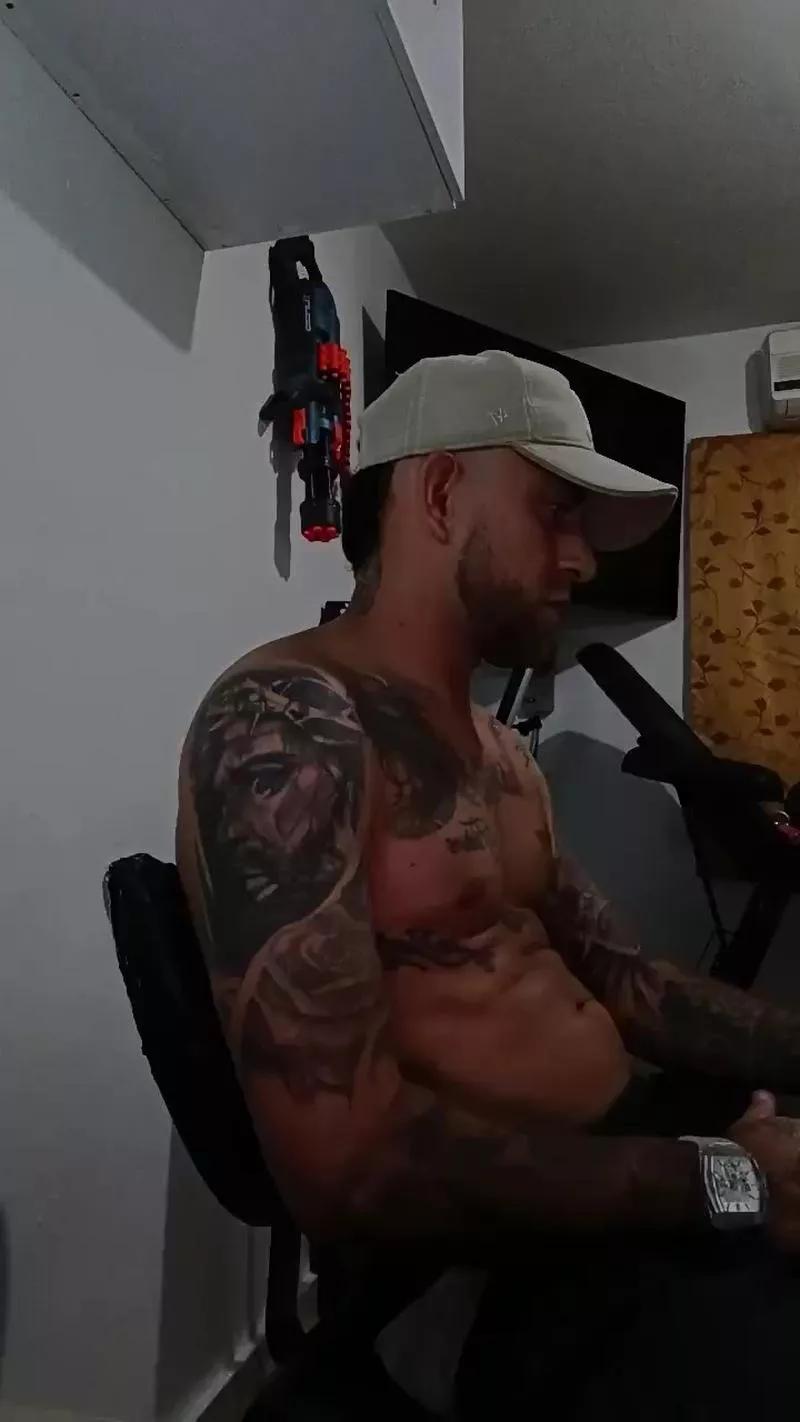 vergapink4 on Cam4 