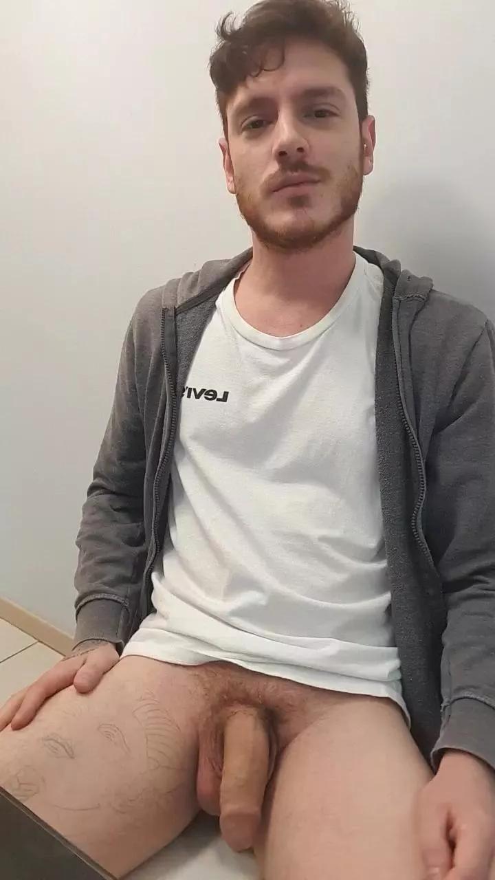 WetDream20 on Cam4 