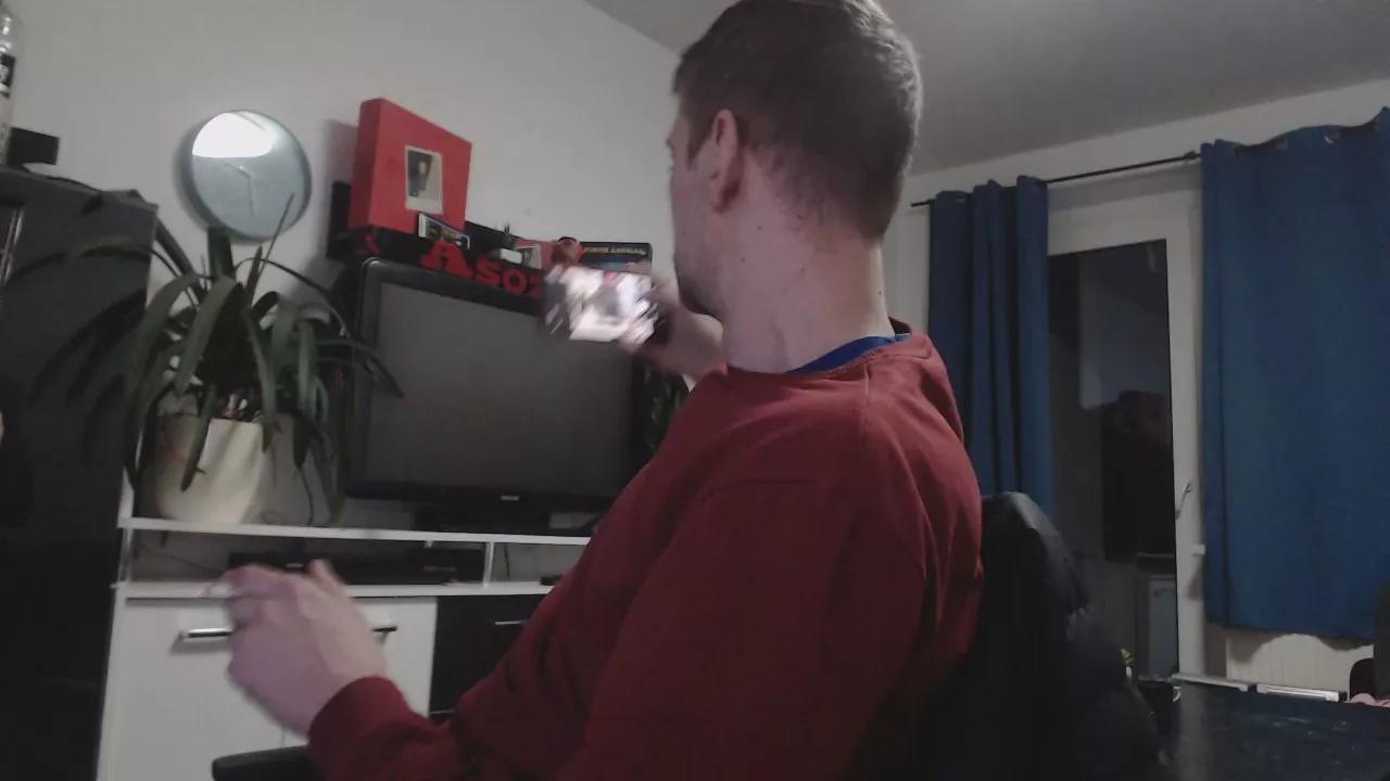 Widersacha on Cam4 