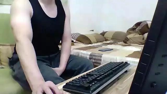 wxobaef2 on Cam4 
