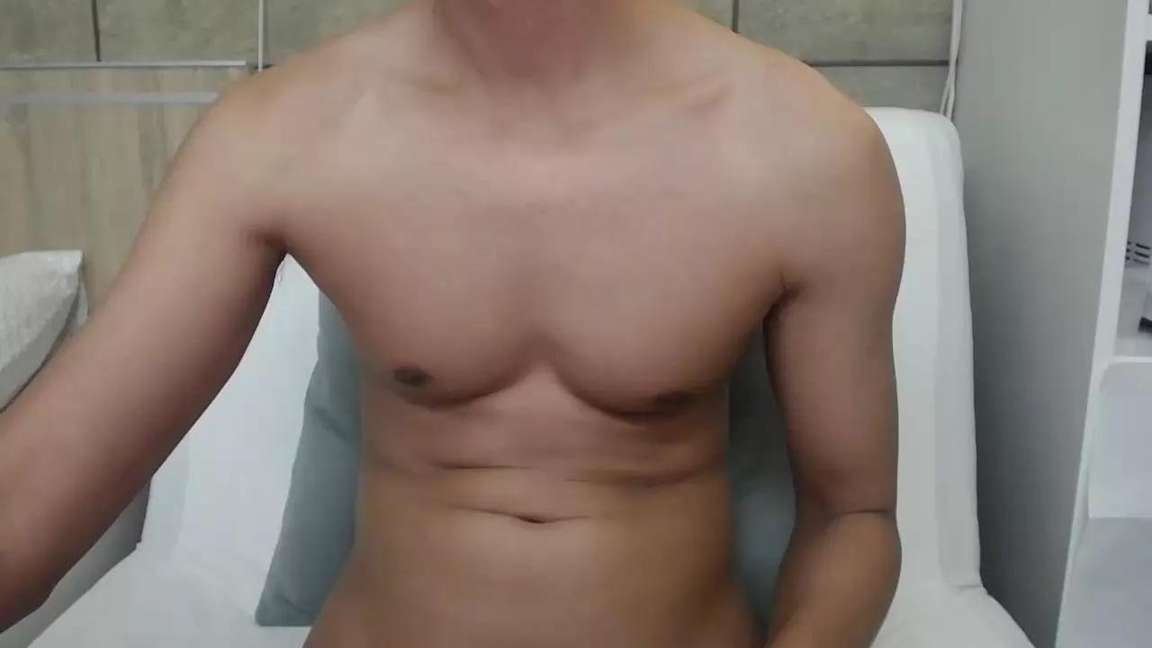 wyan0 on Cam4 