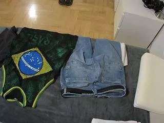 Offline voyeurcam-julmodels-greybed-2 on CamSoda