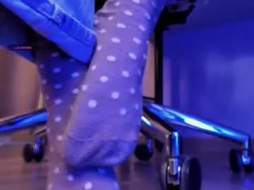 Freechat ammeliaa_ on Chaturbate