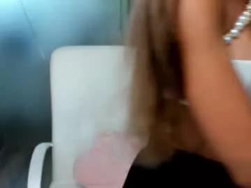 Freechat anyarayne on Chaturbate