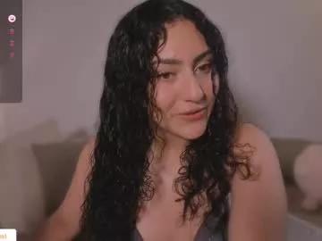 Freechat caramel__ on Chaturbate