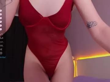 Freechat cherrystoun on Chaturbate