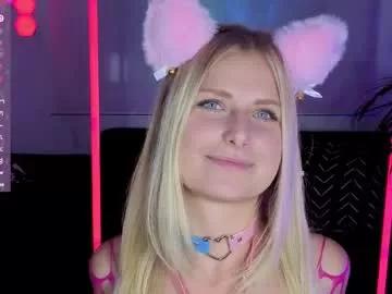 Freechat crystal_blond on Chaturbate