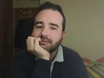 curiosillo1983 on Chaturbate