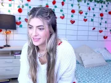 dani_moore on Chaturbate