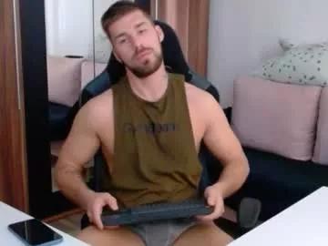 darius_94 on Chaturbate
