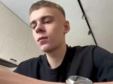 Freechat echowraith on Chaturbate