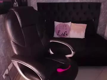 eileen__stone on Chaturbate 