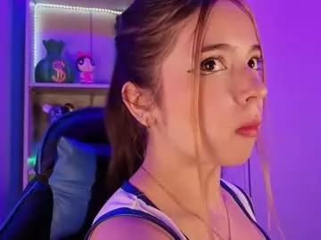 emilykarterr on Chaturbate