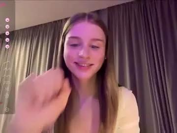 evie_may on Chaturbate