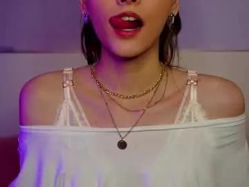 falinecrosthwaite on Chaturbate
