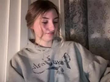 fantasyella on Chaturbate