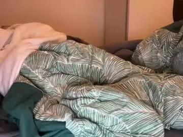 Freechat guyfromulm on Chaturbate