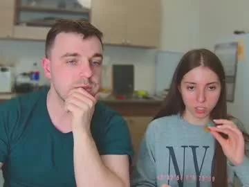 Freechat ihavepaws33 on Chaturbate