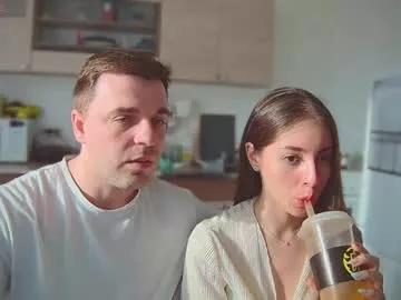 Freechat ihavepaws33 on Chaturbate