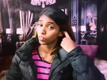 indiansexyslender4u2luv on Chaturbate 